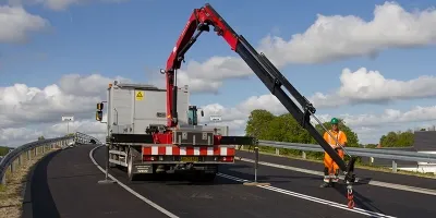 HMF Crane Dealer image 1